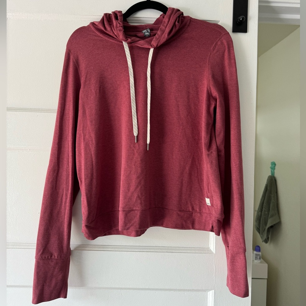 Vuori women’s halo essential hoodie womens dreamknit hoodie